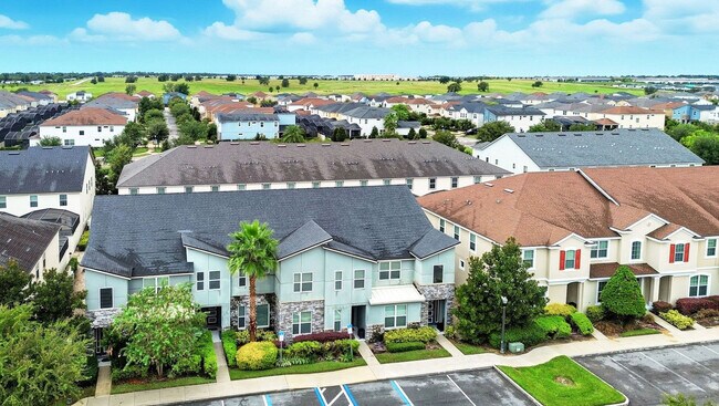 Building Photo - 1552 Carey Palm Cir