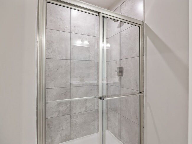 Building Photo - Move In Special - Greenville Dream Townhome: Modern 3 BR, 2.5 BA Steps from the Swamp Rabbit Trai...