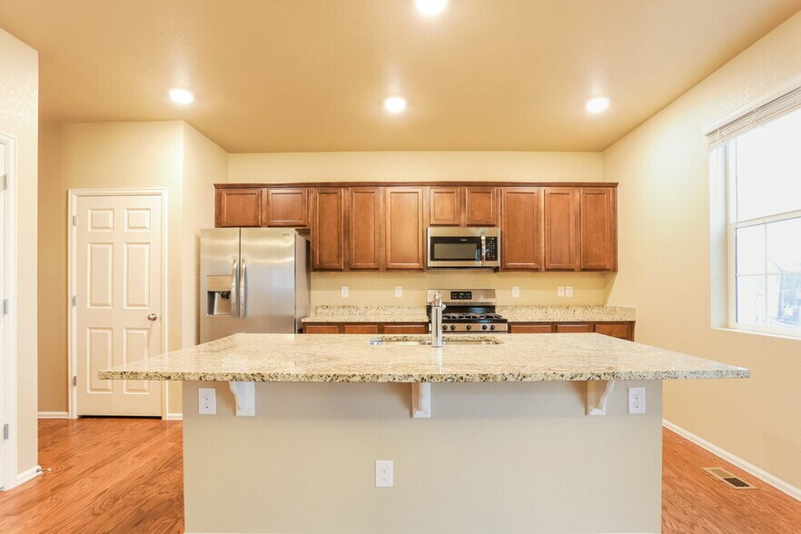 Building Photo - 5805 High Timber Cir