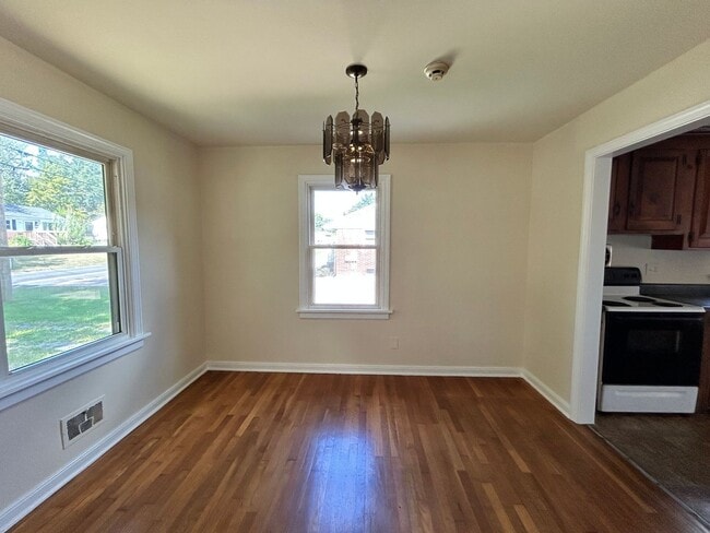 Building Photo - 1031 Derrymore Rd