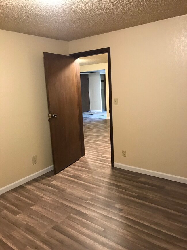 Building Photo - 1111 Willow St