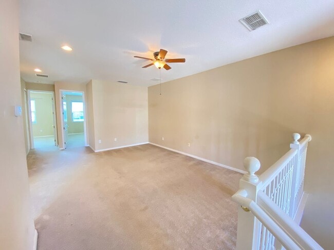 Building Photo - 519 Terrace Spring Dr