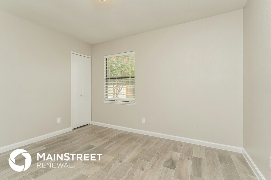 Building Photo - 4209 Driscoll Dr