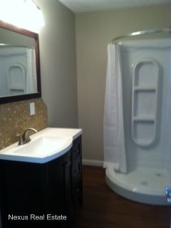 Building Photo - 4 br, 2 bath Apartment - 1509 Bingham Street