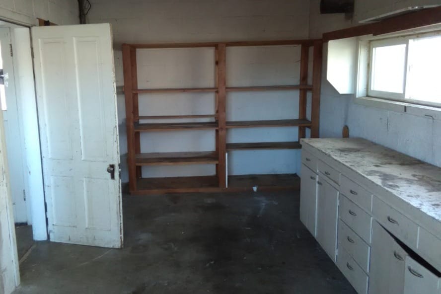 Work shop - 1200 NE Ochoco Ave