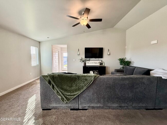 Building Photo - 11860 Ernest Rd