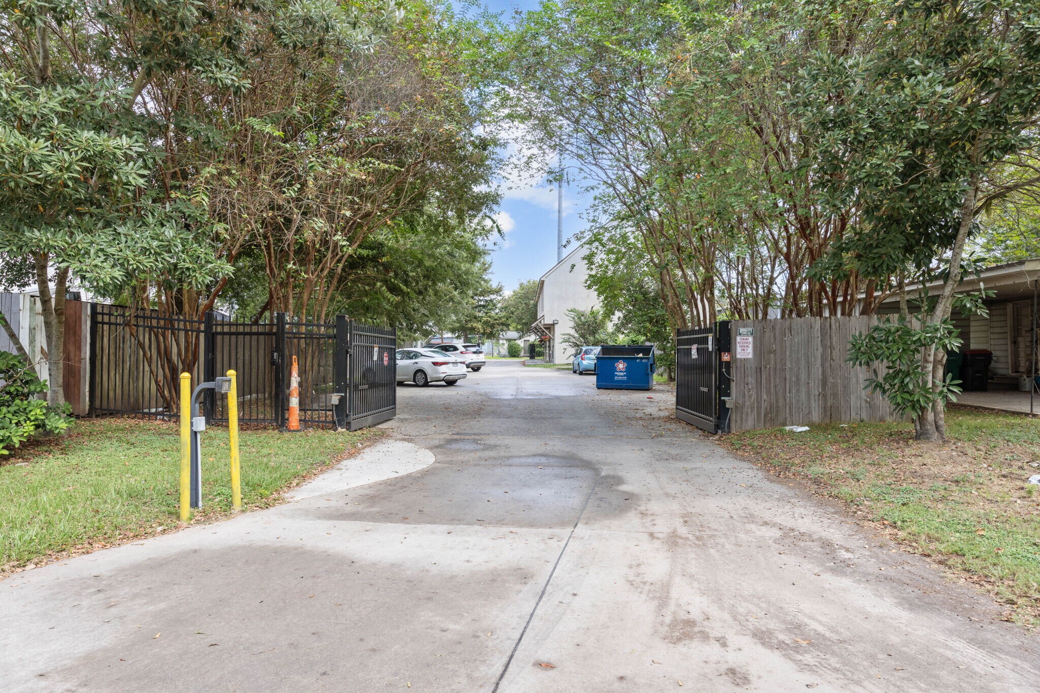 Building Photo - 1402 Jefferson St