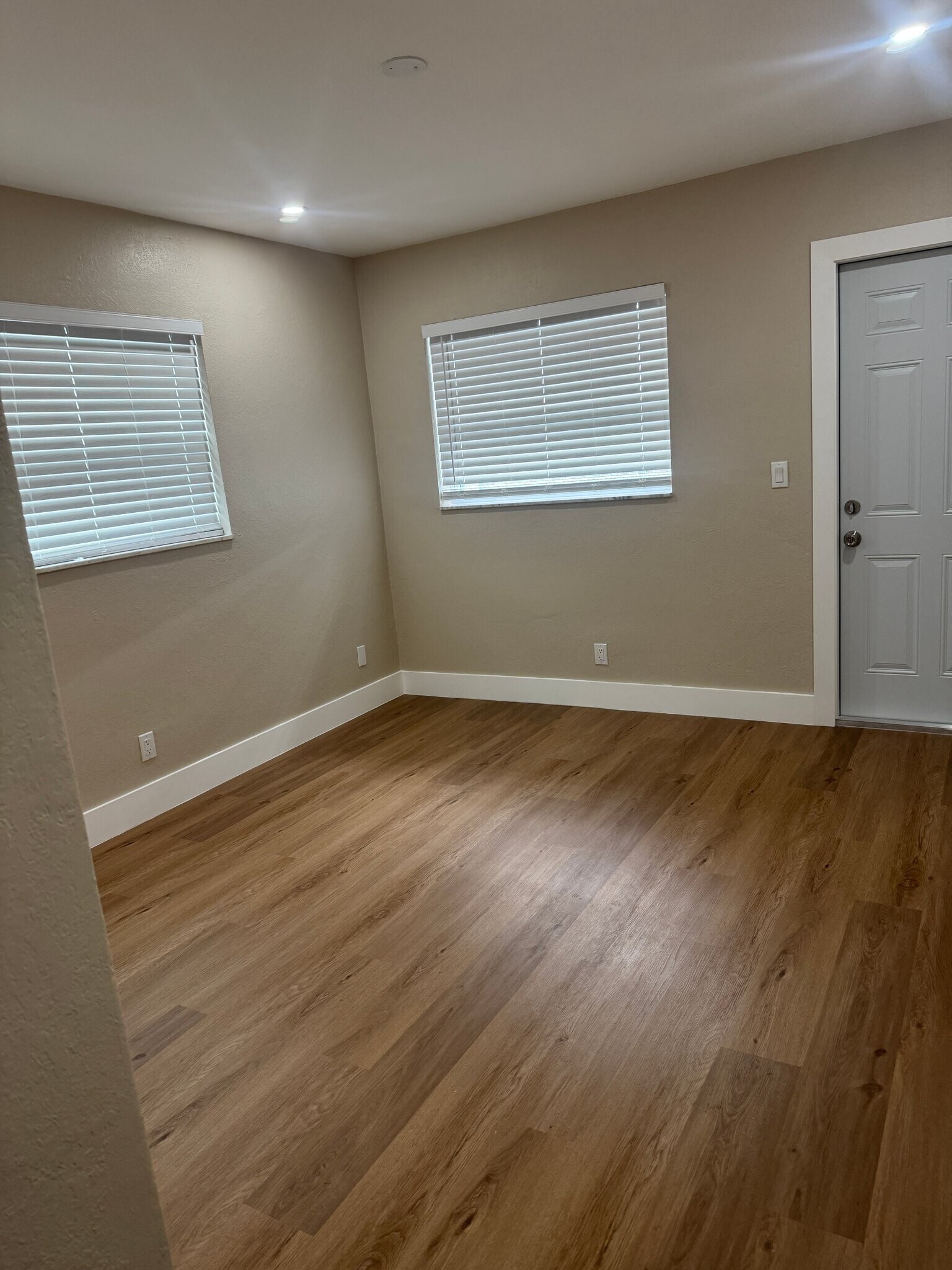 Building Photo - 2267 NW 52nd Ct