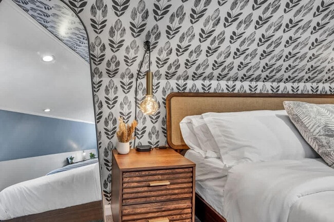 Building Photo - 1036 Union Ave