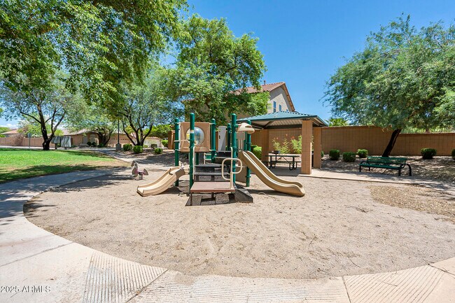 Building Photo - 20734 N 38th St