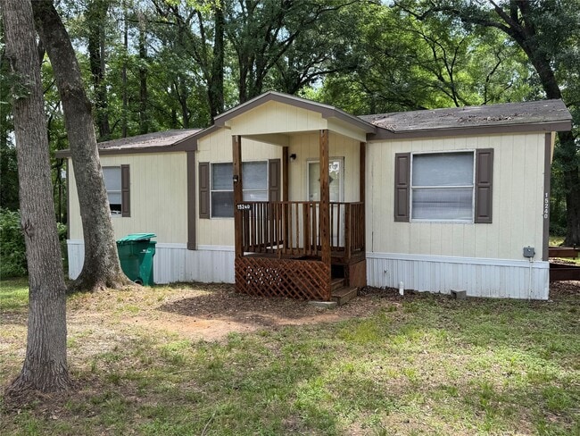 Building Photo - 15240 Paradise Cove Dr