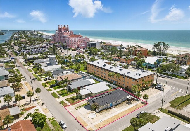 Building Photo - 3528 Casablanca Ave