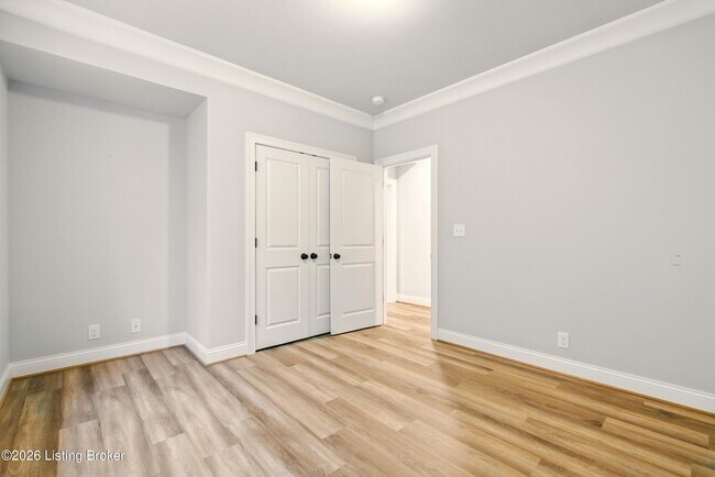 Building Photo - 6218 Mistflower Cir