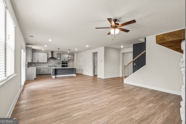 Building Photo - 416 Kinross Ln
