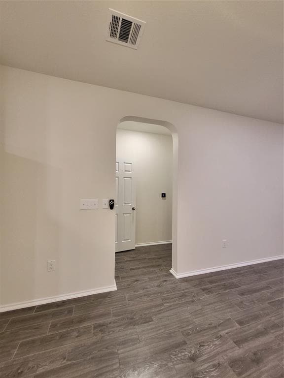 Building Photo - 817 Solitude Dr