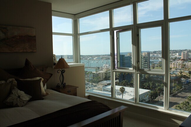 Building Photo - 1199 Pacific Hwy