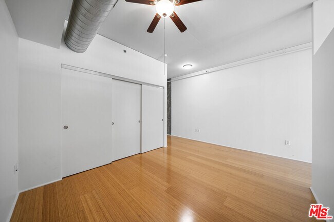 Building Photo - 1111 S Grand Ave