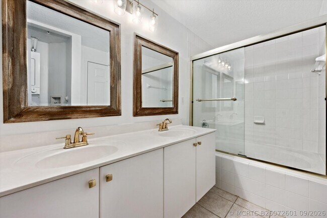 Building Photo - 4822 Chancellor Dr