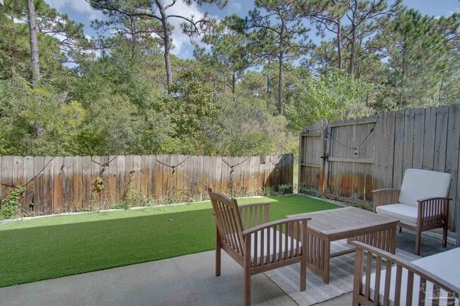 Building Photo - 1768 Sound Haven Ct