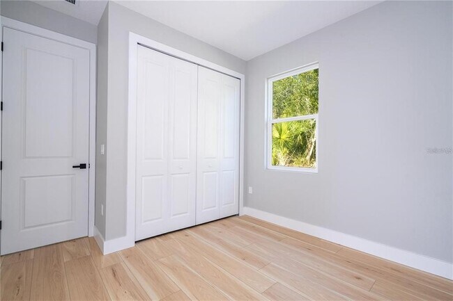 Building Photo - 15 Ramblewood St