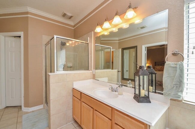 Building Photo - 3222 Twinmont Ln