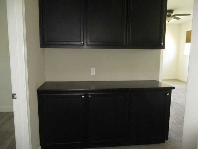 Building Photo - 381 Windsong Way