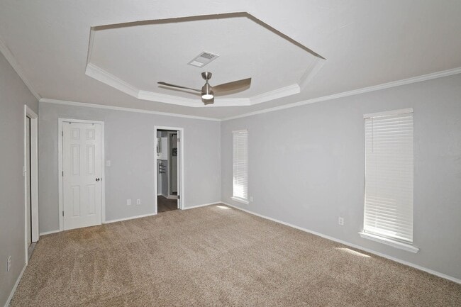 Building Photo - 3537 Tripp Ave