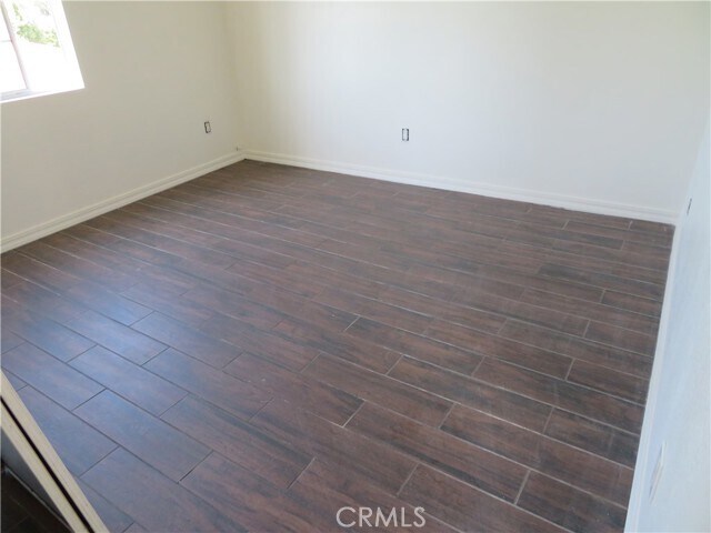 Building Photo - 6510 Lucille Ave