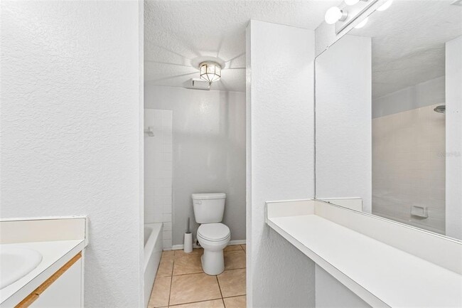 Building Photo - 6437 93rd Terrace N