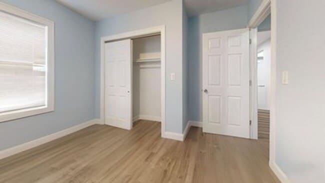 Building Photo - Renovated 4BR/3BA with In-Unit Laundry, Parking & Natural Light - Must See!