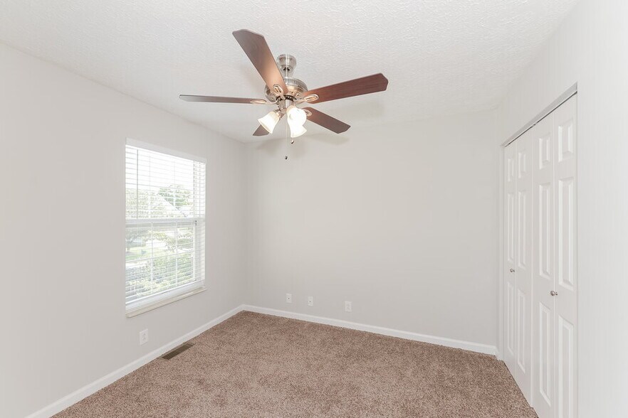 Building Photo - 3505 Glenfalls Dr