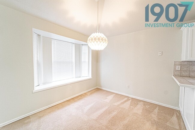 Building Photo - 805 Sequoyah Trail