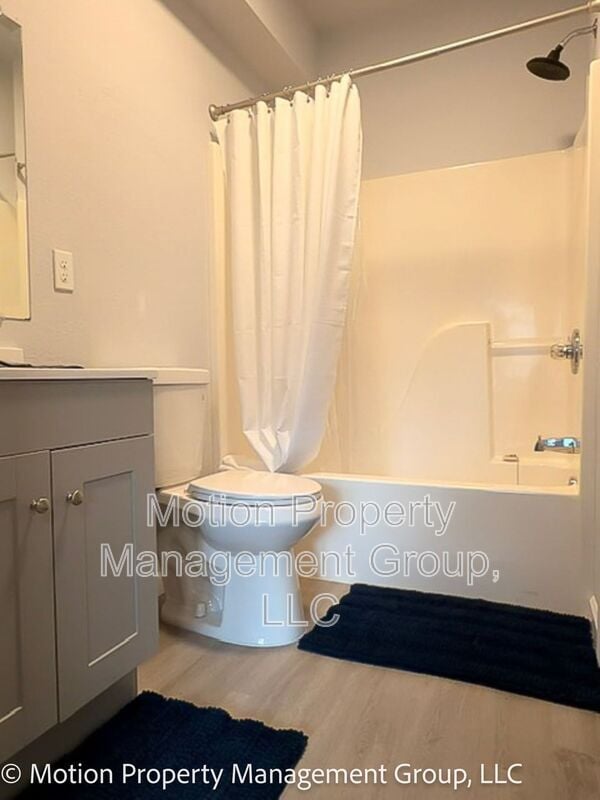 Building Photo - 6918 Northside Dr