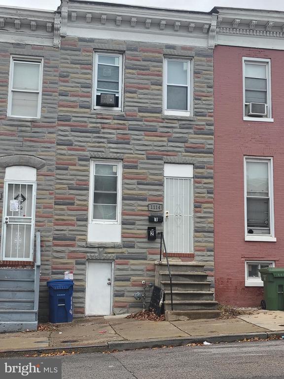 Building Photo - 1114 N Bond St