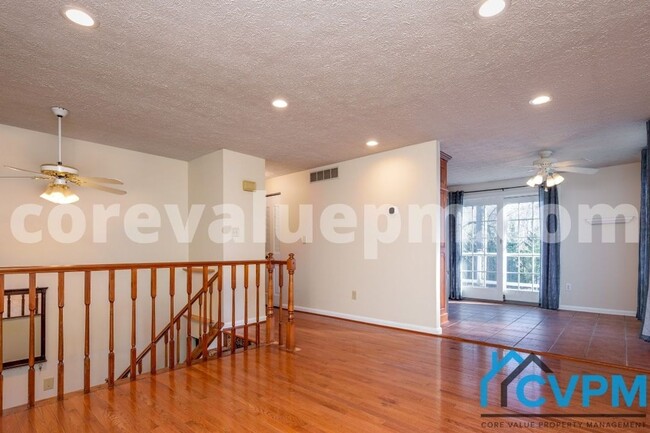 Building Photo - 7717 Baggins Rd