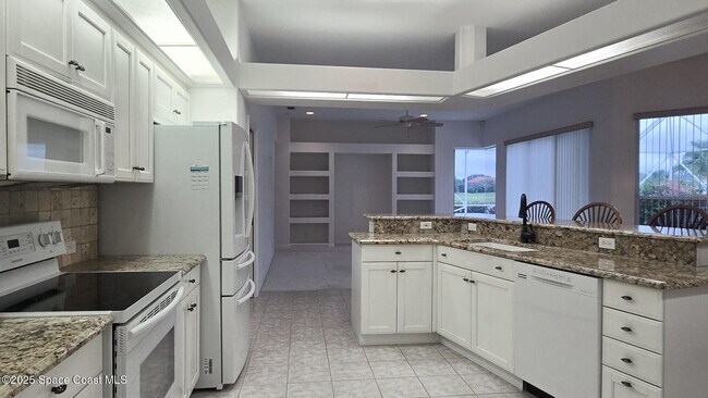 Building Photo - 7989 Bradwick Way