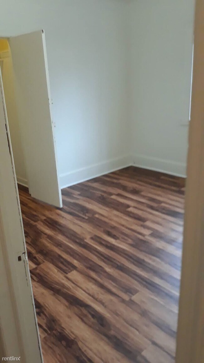 Building Photo - 2 br, 1.5 bath House - 1780 Ruddiman St Apt 1