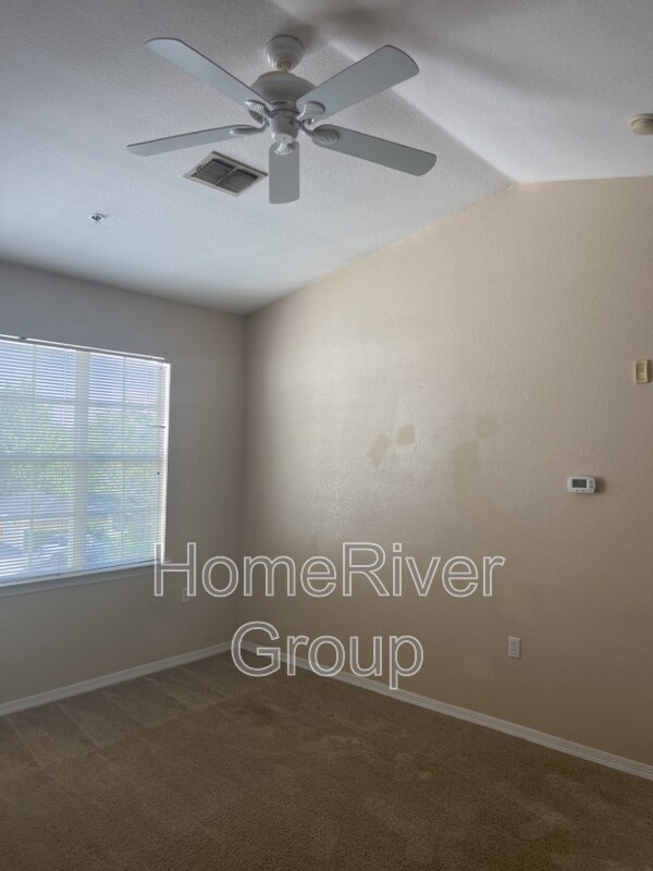 Building Photo - 8103 Lillies Way
