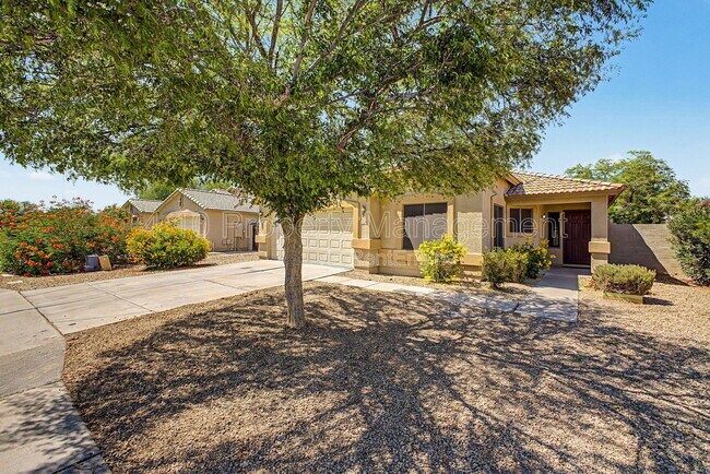 Building Photo - 3296 E Warbler Rd