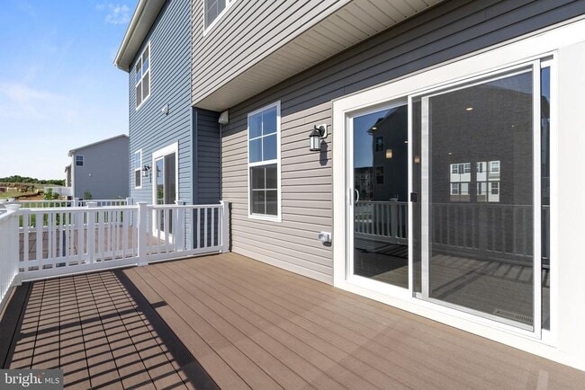 Building Photo - 136 Winterplace Dr