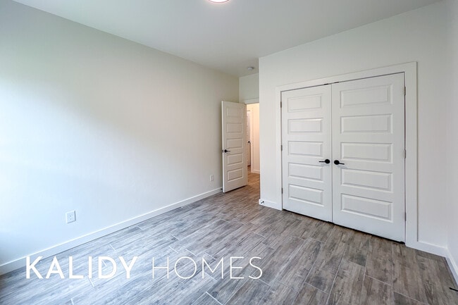 Building Photo - 12800 NW 6th St