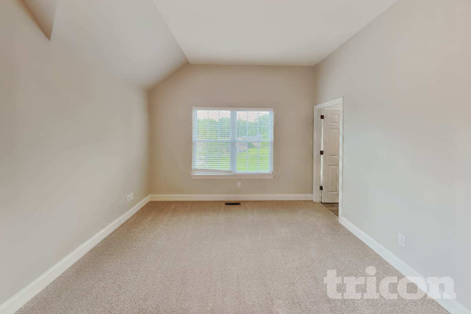 Building Photo - 1705 Walden Ct