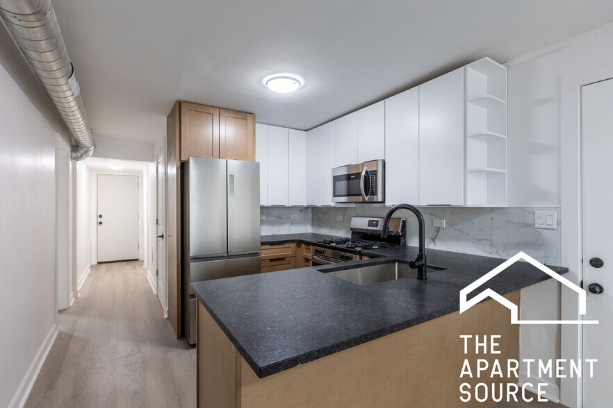 Building Photo - 1839 N Kedzie Ave