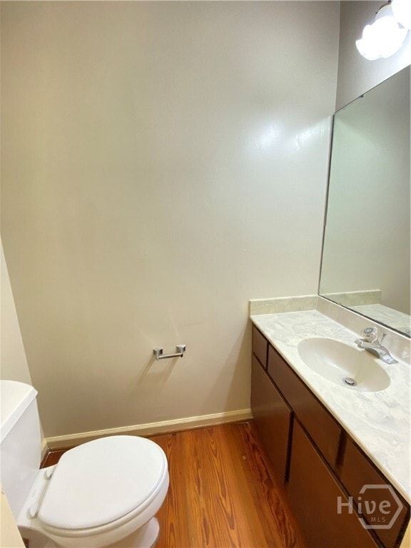 Building Photo - 410 E Hall St
