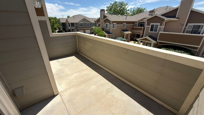 Building Photo - Great Condo in Greeley