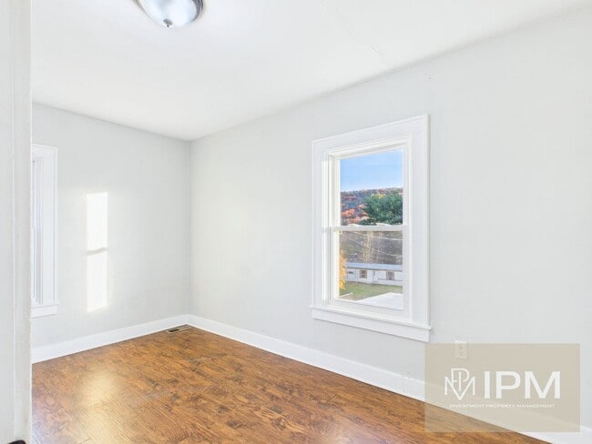 Building Photo - Beautiful 3 Bedroom, 1.5 Bath Home in Pott...