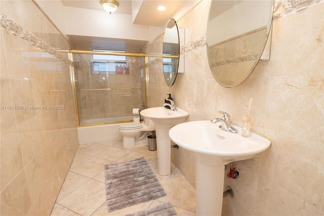Building Photo - 413 Tamarind Dr