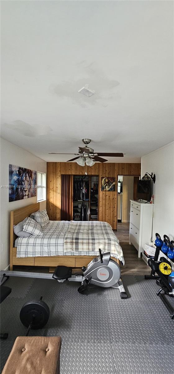 Building Photo - 1411 SW 24th Ct