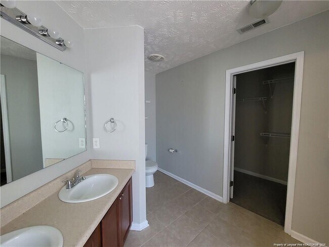 Building Photo - 3608 Crosswinds Dr