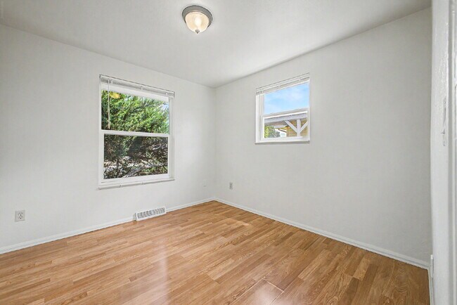 Building Photo - 2519 Danbury Dr